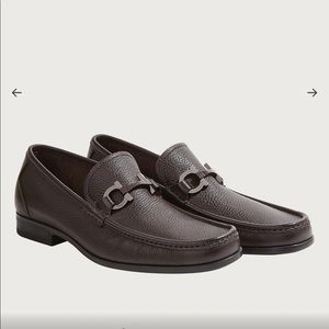 SALVATORE FERRAGAMO MOCCASIN WITH GANCINI ORNAMENT ($695 retail)